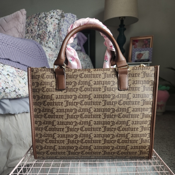 Juicy Couture Drama Queen Totebag - Picture 2 of 4